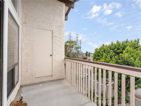 21372  Brookhurst  233  Street, Huntington Beach, CA