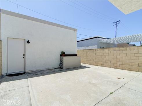 622  20th   Street, Huntington Beach, CA