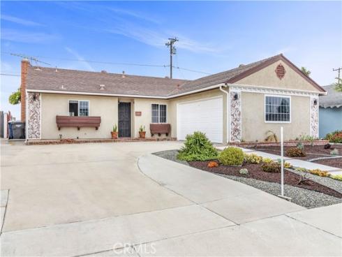 17382  Jefferson   Lane, Huntington Beach, CA