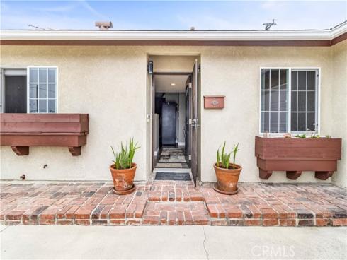 17382  Jefferson   Lane, Huntington Beach, CA