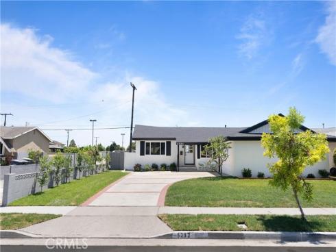 5392  Hendricksen   Drive, Huntington Beach, CA