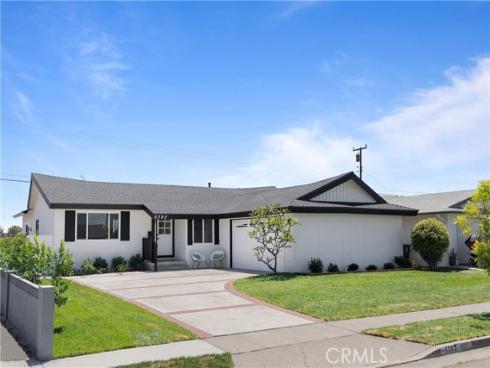 5392  Hendricksen   Drive, Huntington Beach, CA