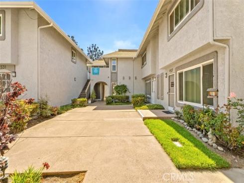 9535  Pettswood  5  Drive, Huntington Beach, CA