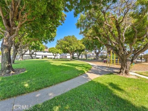 9535  Pettswood  5  Drive, Huntington Beach, CA