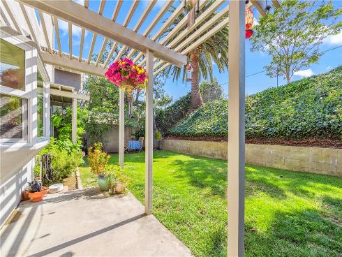 16531  Charleyville   Circle, Huntington Beach, CA