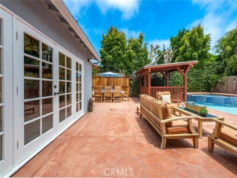 17902  Fernpoint   Circle, Huntington Beach, CA