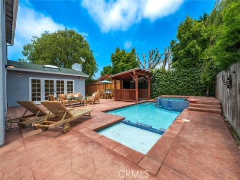 17902  Fernpoint   Circle, Huntington Beach, CA