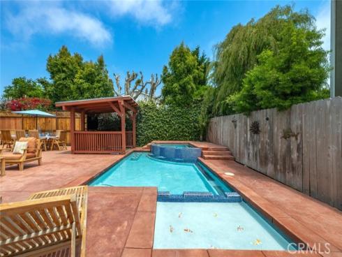 17902  Fernpoint   Circle, Huntington Beach, CA