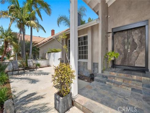 9941  Hot Springs   Drive, Huntington Beach, CA