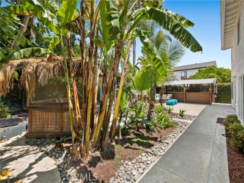 9941  Hot Springs   Drive, Huntington Beach, CA