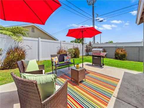 10471  Pago Pago   Circle, Huntington Beach, CA