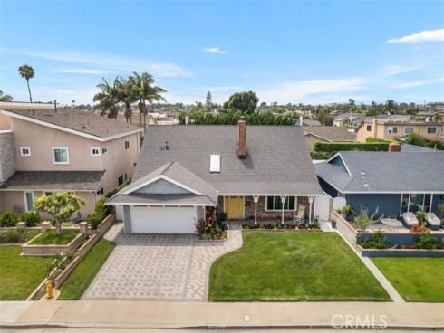 20151  Imperial Cove Lane  , Huntington Beach, CA