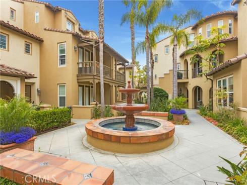 21391  Armilla   Circle, Huntington Beach, CA