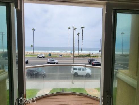 2212  Pacific Coast  , Huntington Beach, CA