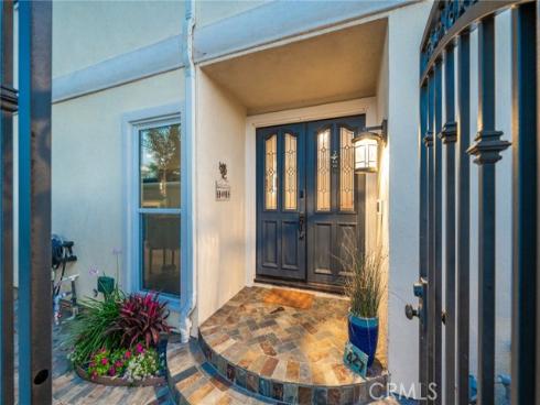 427  19th   Street, Huntington Beach, CA