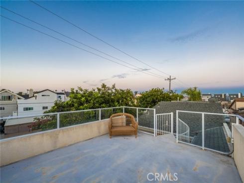 427  19th   Street, Huntington Beach, CA