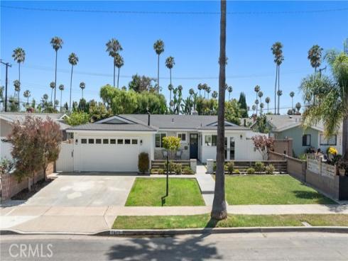 7672  Taylor   Drive, Huntington Beach, CA