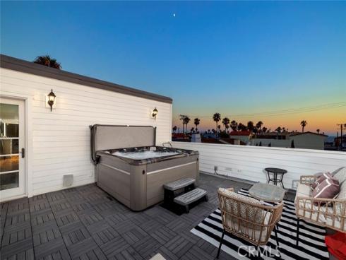 309  21st   Street, Huntington Beach, CA