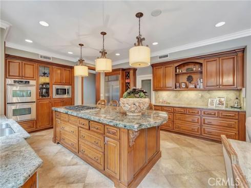 19586  Cloverwood   Circle, Huntington Beach, CA