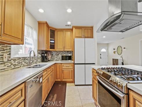 6422  Larkspur   Circle, Huntington Beach, CA