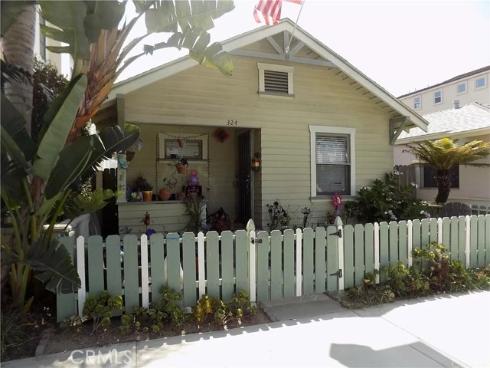 324  9th   Street, Huntington Beach, CA