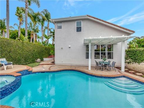 6885  Cambria Cove   Circle, Huntington Beach, CA