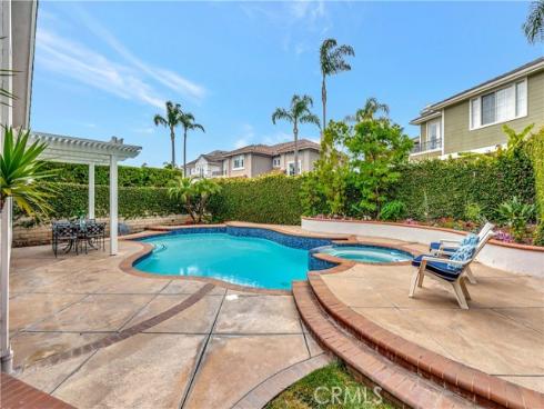 6885  Cambria Cove   Circle, Huntington Beach, CA