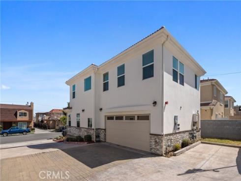 7772  Liberty   Drive, Huntington Beach, CA