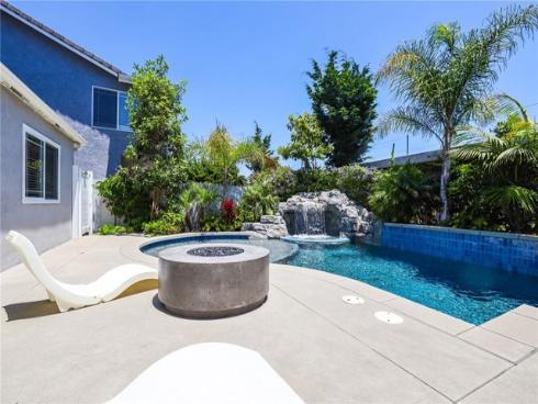 5632  Kern   Drive, Huntington Beach, CA