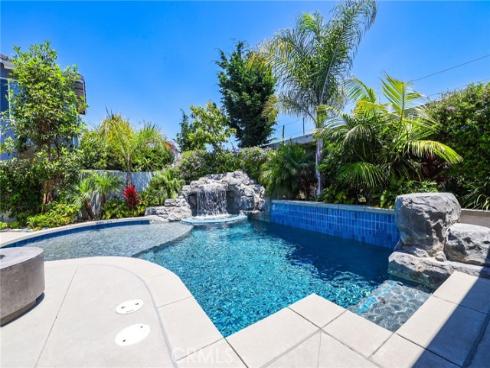 5632  Kern   Drive, Huntington Beach, CA