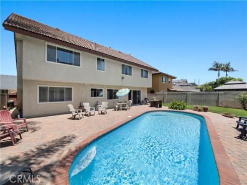 10132  Crailet   Drive, Huntington Beach, CA