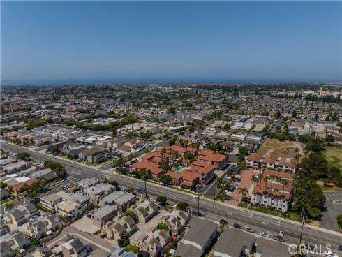 409  Utica  A8  Avenue, Huntington Beach, CA