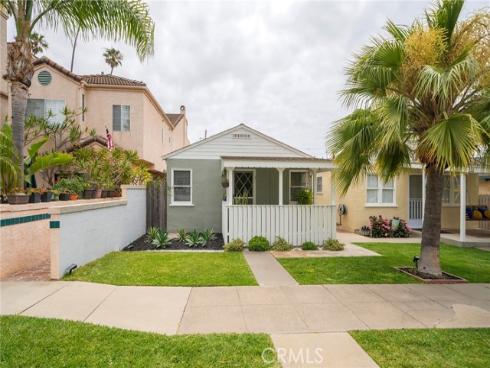 624  15th   Street, Huntington Beach, CA