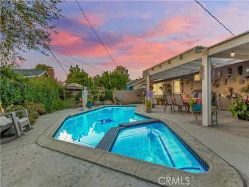 15741  Aulnay   Lane, Huntington Beach, CA