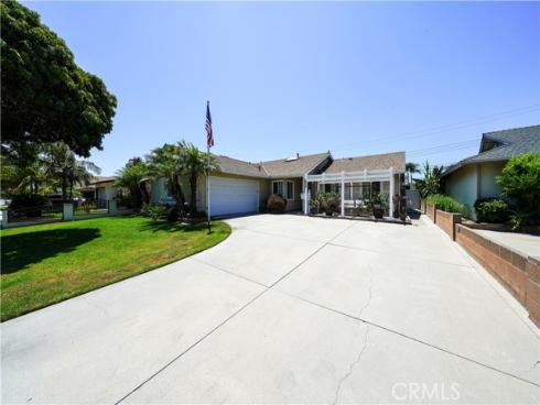 15031  Victoria   Lane, Huntington Beach, CA