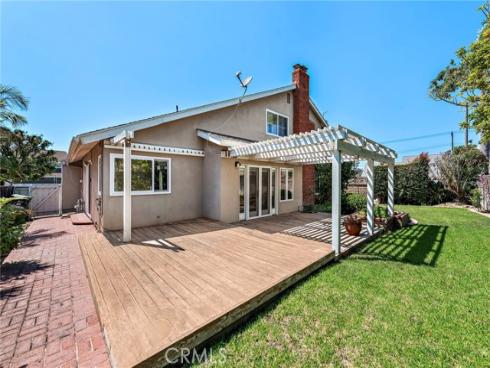 17902  Portside   Circle, Huntington Beach, CA