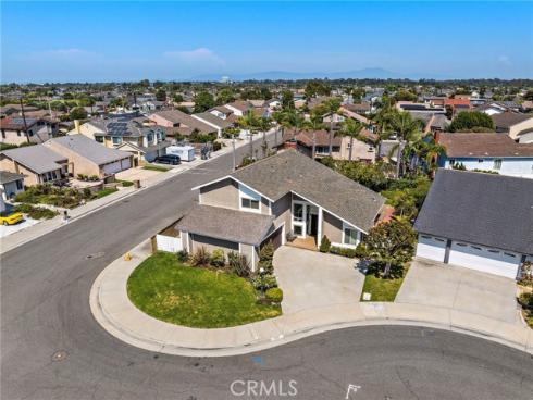 17902  Portside   Circle, Huntington Beach, CA