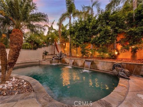 19133  Chandon   Lane, Huntington Beach, CA