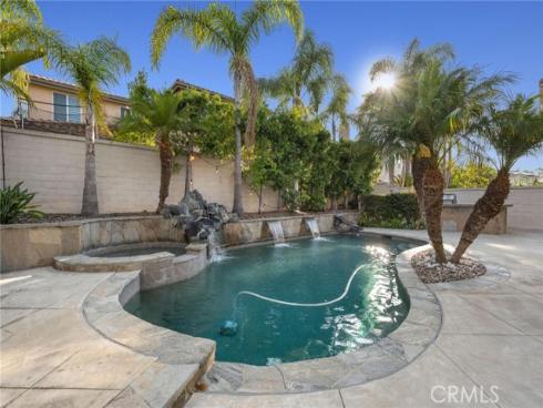 19133  Chandon   Lane, Huntington Beach, CA