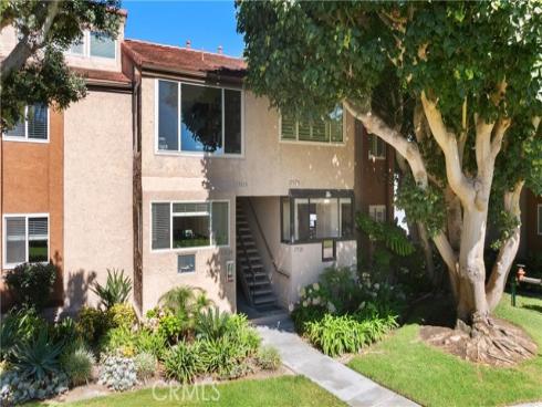 17128  Bluewater Lane  , Huntington Beach, CA