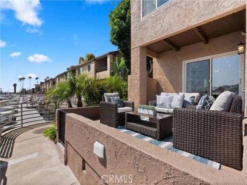 17128  Bluewater Lane  , Huntington Beach, CA