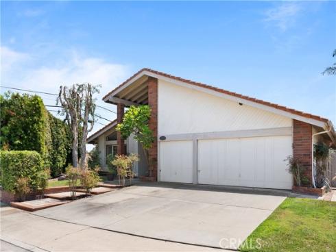 16881  Stonehaven Circle  , Huntington Beach, CA