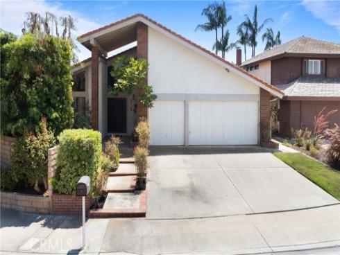 16881  Stonehaven Circle  , Huntington Beach, CA