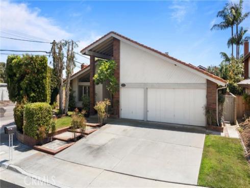 16881  Stonehaven Circle  , Huntington Beach, CA