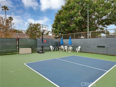 8566  Van Ness  24F  Court, Huntington Beach, CA