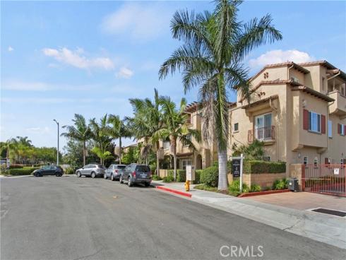 16841  Roosevelt   Lane, Huntington Beach, CA