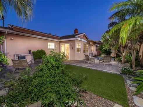 15401  Baffin   Circle, Huntington Beach, CA