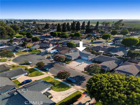 15401  Baffin   Circle, Huntington Beach, CA