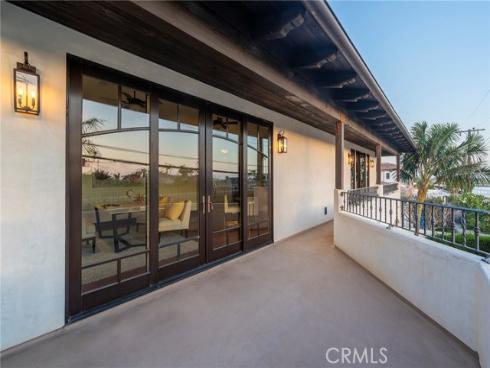 22151  Malibu   Lane, Huntington Beach, CA