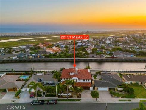 22151  Malibu   Lane, Huntington Beach, CA